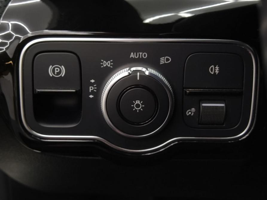Mercedes-Benz A-Класс IV (W177) Екатеринбург  - изображение 8