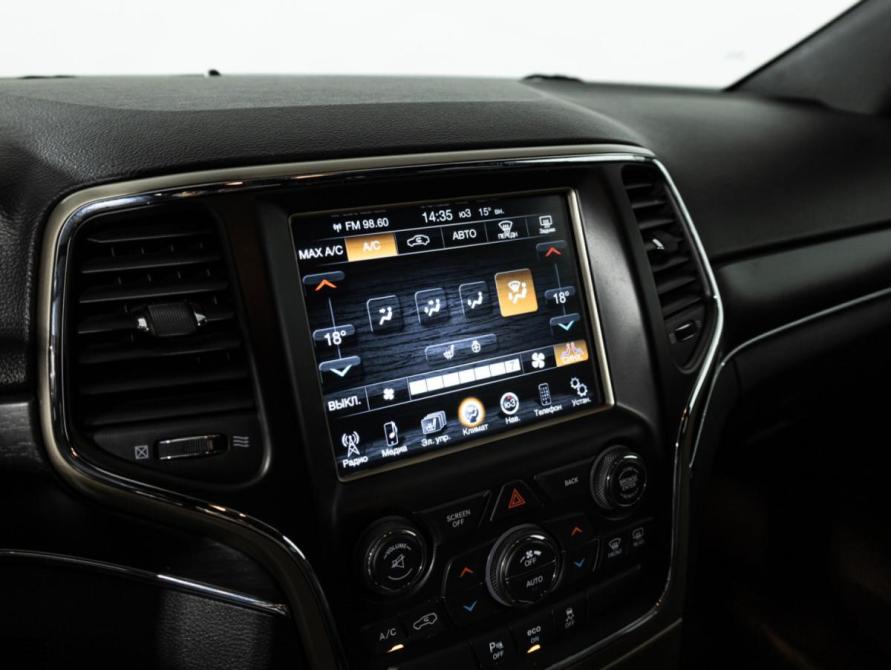 Jeep Grand Cherokee IV (WK2) Рестайлинг Санкт-Петербург  - изображение 18