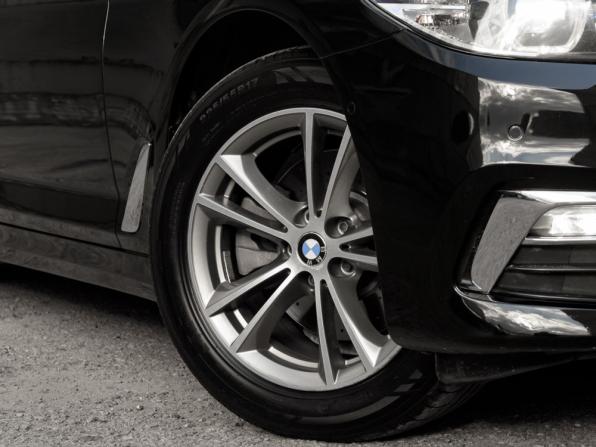 BMW 5 серии VII (G30/G31/G38) с пробегом 2018 года, цена 2 700 000 рублей, 200092 км, универсал, Автокод Объявления