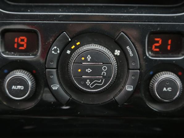 Peugeot 408 I с пробегом 2013 года, цена 511 000 рублей, 222000 км, седан, Автокод Объявления