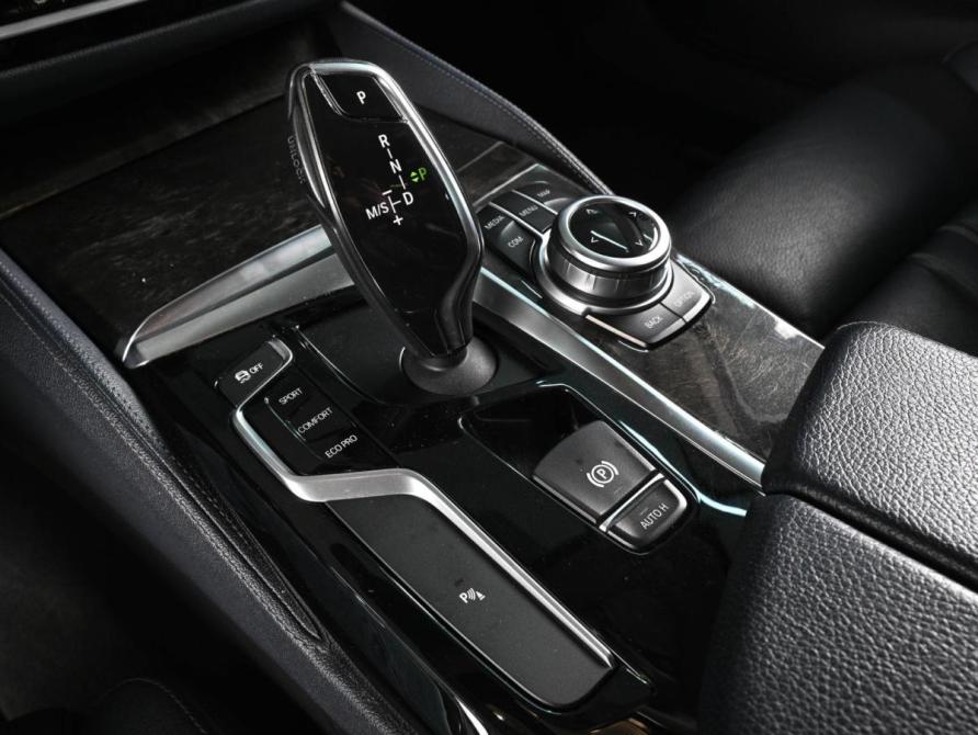 BMW 5 серии VII (G30/G31/G38) Ростов-на-Дону  - изображение 16
