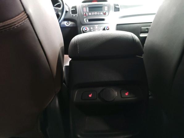 Kia Sorento II Рестайлинг с пробегом 2015 года, цена 1 809 000 рублей, 95680 км, внедорожник, Автокод Объявления