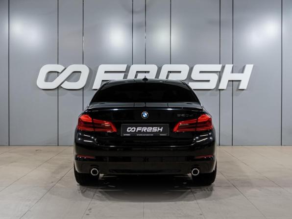 BMW 5 серии VII (G30/G31/G38) с пробегом 2018 года, цена 3 049 000 рублей, 112565 км, седан, Автокод Объявления