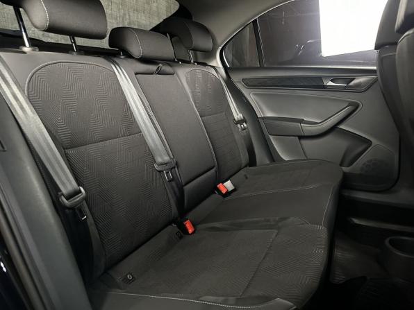 Volkswagen Polo VI с пробегом 2022 года, цена 1 890 000 рублей, 29125 км, лифтбек, Автокод Объявления