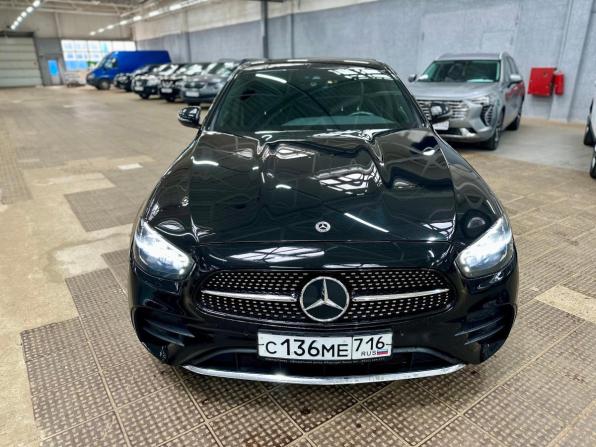 Mercedes-Benz E-Класс V (W213 S213 C238) Рестайлинг с пробегом 2022 года, цена 4 950 000 рублей, 42660 км, седан, Автокод Объявления