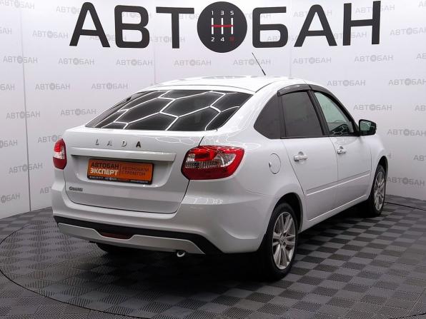 Lada (ВАЗ) Granta I Рестайлинг с пробегом 2022 года, цена 649 000 рублей, 124905 км, лифтбек, Автокод Объявления