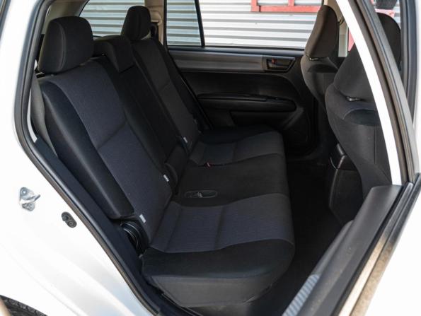 Toyota Corolla XI (E160 E170 E180) с пробегом 2014 года, цена 1 080 000 рублей, 124274 км, универсал, Автокод Объявления