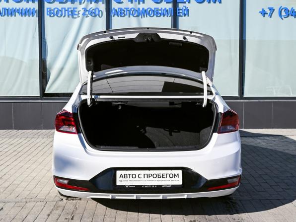 Hyundai Elantra VI (AD) Рестайлинг с пробегом 2019 года, цена 1 263 000 рублей, 191550 км, седан, Автокод Объявления