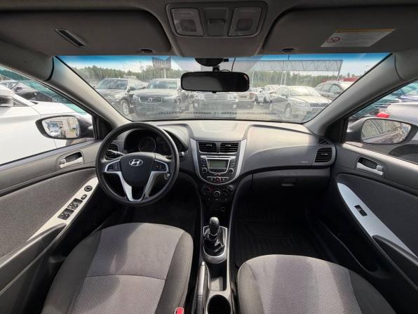 Hyundai Solaris I с пробегом 2011 года, цена 530 000 рублей, 211897 км, седан, Автокод Объявления