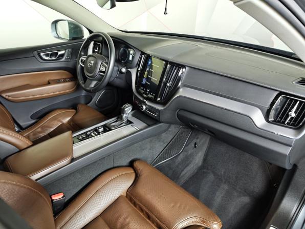 Volvo XC60 II с пробегом 2018 года, цена 3 743 000 рублей, 108406 км, внедорожник, Автокод Объявления