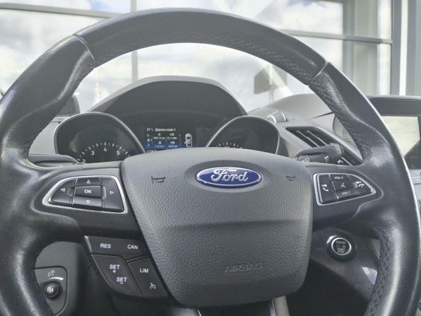 Ford Kuga II Рестайлинг с пробегом 2018 года, цена 1 500 000 рублей, 172000 км, внедорожник, Автокод Объявления