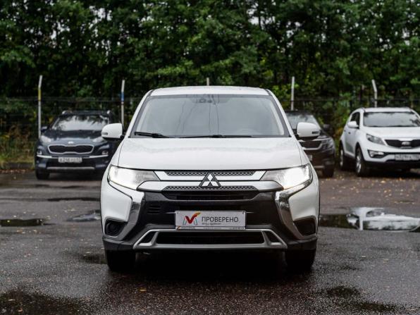 Mitsubishi Outlander III Рестайлинг 3 с пробегом 2020 года, цена 1 535 000 рублей, 230938 км, внедорожник, Автокод Объявления