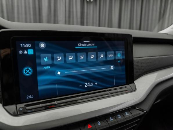 Skoda Octavia IV (A8) с пробегом 2023 года, цена 2 770 000 рублей, 69548 км, лифтбек, Автокод Объявления
