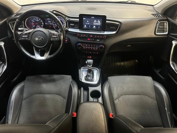 Kia Ceed III с пробегом 2019 года, цена 1 390 000 рублей, 195198 км, хэтчбек, Автокод Объявления