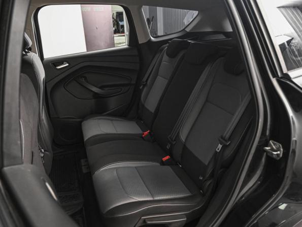 Ford Kuga II Рестайлинг с пробегом 2017 года, цена 1 430 000 рублей, 213509 км, внедорожник, Автокод Объявления