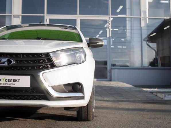Lada (ВАЗ) Vesta I с пробегом 2019 года, цена 950 000 рублей, 57850 км, седан, Автокод Объявления