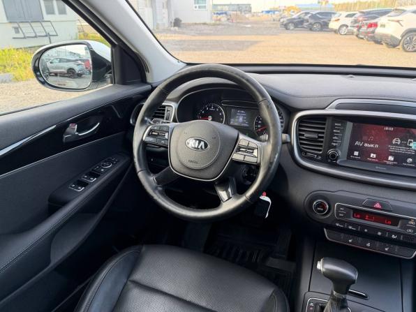 Kia Sorento III Prime Рестайлинг с пробегом 2018 года, цена 2 515 000 рублей, 127000 км, внедорожник, Автокод Объявления