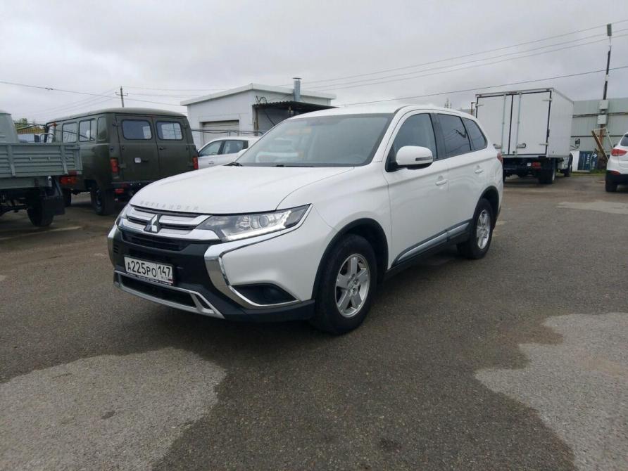 Mitsubishi Outlander III Рестайлинг 2 Пермь  - изображение 1