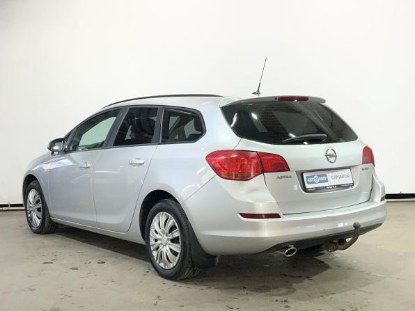 Opel Astra J с пробегом 2011 года, цена 699 000 рублей, 123193 км, универсал, Автокод Объявления