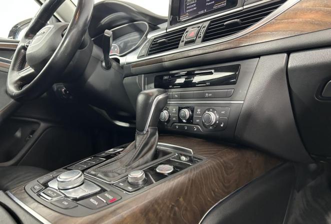 Audi A6 IV (C7) Рестайлинг с пробегом 2016 года, цена 1 899 000 рублей, 235448 км, седан, Автокод Объявления