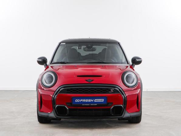 Mini Hatch III (F55/F56) Рестайлинг 2 с пробегом 2021 года, цена 3 374 810 рублей, 22714 км, хэтчбек, Автокод Объявления