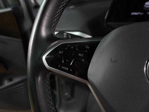Volkswagen ID.4 с пробегом 2022 года, цена 3 979 000 рублей, 39867 км, внедорожник, Автокод Объявления