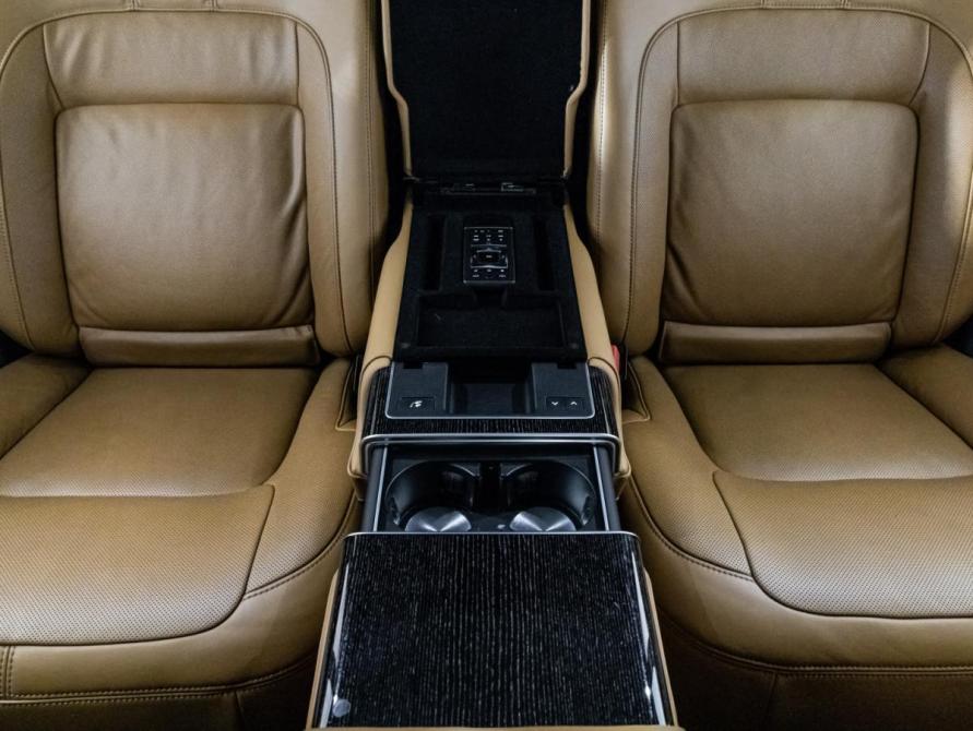 Land Rover Range Rover IV Рестайлинг Санкт-Петербург  - изображение 31