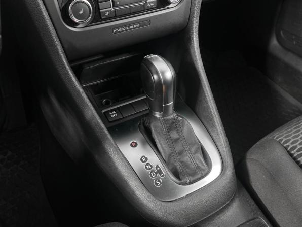 Volkswagen Golf VI с пробегом 2011 года, цена 749 900 рублей, 183226 км, хэтчбек, Автокод Объявления