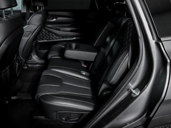 Hyundai Santa Fe IV Рестайлинг с пробегом 2021 года, цена 4 399 999 рублей, 37896 км, внедорожник, Автокод Объявления