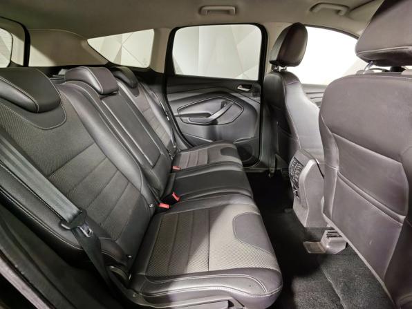 Ford Kuga II с пробегом 2014 года, цена 947 000 рублей, 240480 км, внедорожник, Автокод Объявления