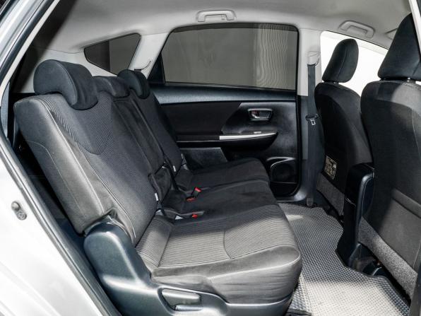 Toyota Prius Alpha I (ZVW40/41) Рестайлинг с пробегом 2019 года, цена 1 560 000 рублей, 142700 км, универсал, Автокод Объявления