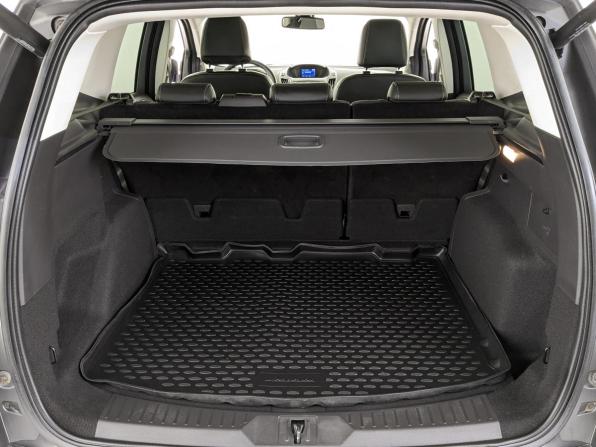 Ford Kuga II с пробегом 2013 года, цена 1 500 000 рублей, 68511 км, внедорожник, Автокод Объявления