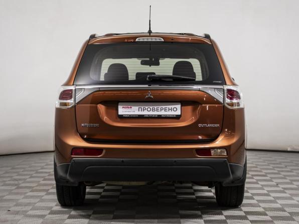 Mitsubishi Outlander III с пробегом 2012 года, цена 1 200 000 рублей, 296544 км, внедорожник, Автокод Объявления