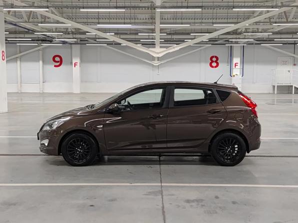 Hyundai Solaris I Рестайлинг с пробегом 2016 года, цена 1 175 000 рублей, 127640 км, хэтчбек, Автокод Объявления