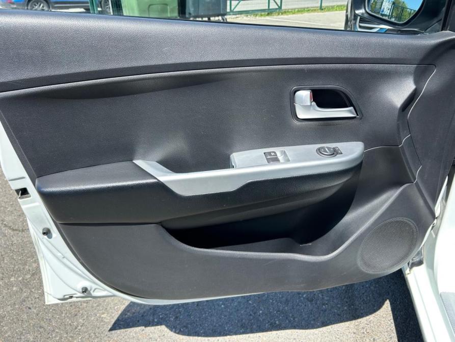 Kia Rio III Новороссийск  - изображение 16