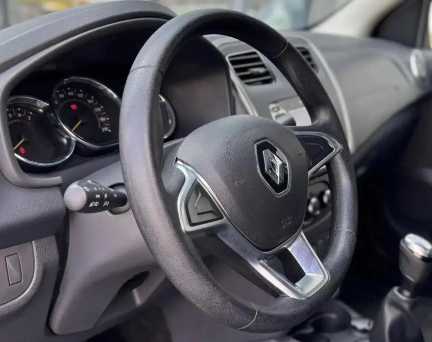 Renault Logan II Рестайлинг Шахты  - изображение 12