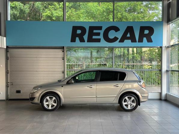 Opel Astra H Рестайлинг с пробегом 2008 года, цена 399 000 рублей, 217771 км, хэтчбек, Автокод Объявления