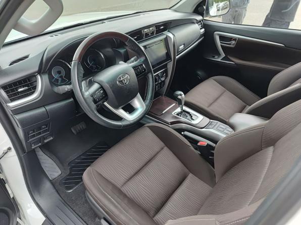 Toyota Fortuner II с пробегом 2019 года, цена 3 320 000 рублей, 100093 км, внедорожник, Автокод Объявления