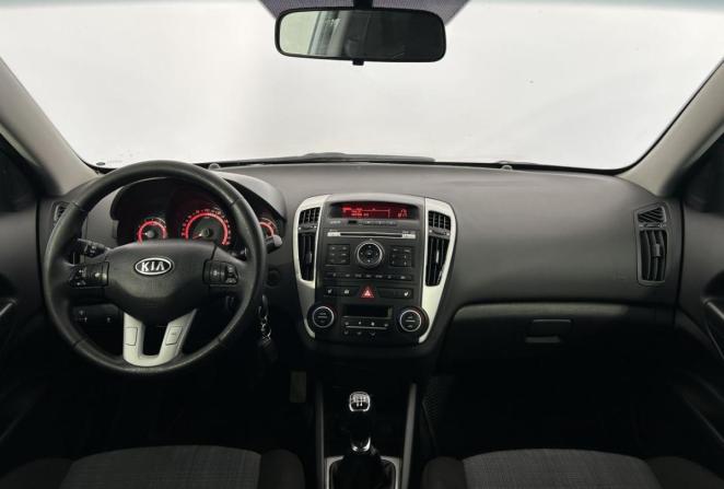 Kia Ceed I с пробегом 2010 года, цена 610 000 рублей, 250343 км, хэтчбек, Автокод Объявления