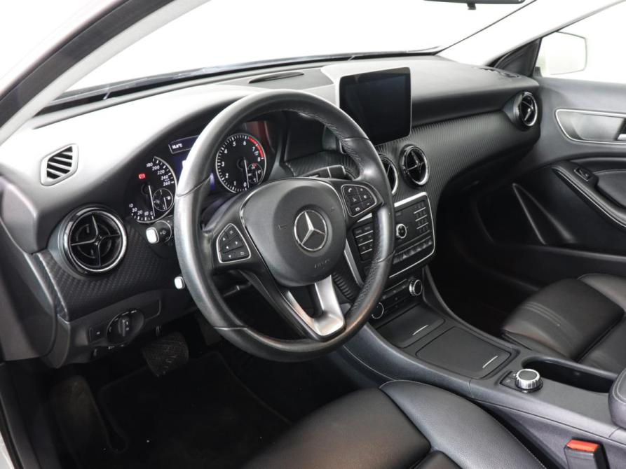 Mercedes-Benz GLA I (X156) Химки  - изображение 9