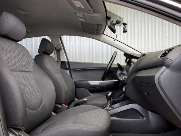 Kia Rio III Рестайлинг с пробегом 2016 года, цена 997 000 рублей, 201693 км, седан, Автокод Объявления