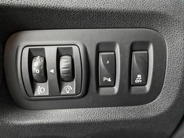 Renault Kaptur I с пробегом 2017 года, цена 1 290 000 рублей, 137553 км, внедорожник, Автокод Объявления