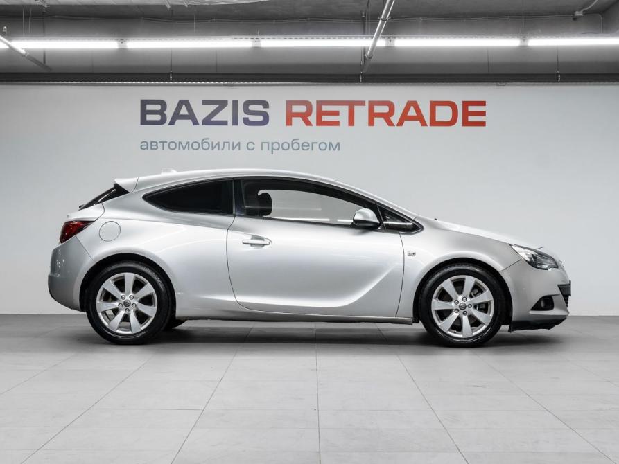 Opel Astra J Рестайлинг Тюмень  - изображение 5