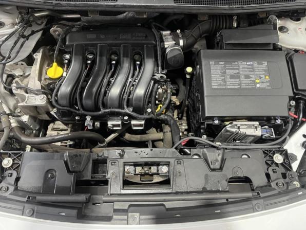 Renault Fluence I Рестайлинг с пробегом 2013 года, цена 1 008 100 рублей, 56858 км, седан, Автокод Объявления