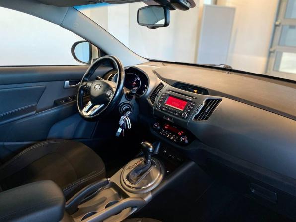 Kia Sportage III Рестайлинг с пробегом 2014 года, цена 1 550 000 рублей, 114915 км, внедорожник, Автокод Объявления