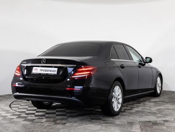 Mercedes-Benz E-Класс V (W213 S213 C238) с пробегом 2019 года, цена 1 799 000 рублей, 335709 км, седан, Автокод Объявления