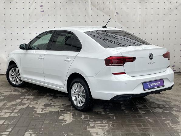 Volkswagen Polo VI с пробегом 2022 года, цена 1 780 000 рублей, 43779 км, лифтбек, Автокод Объявления