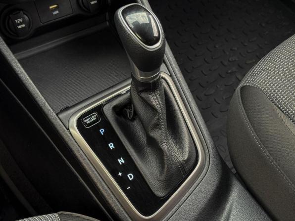 Hyundai Solaris II Рестайлинг с пробегом 2021 года, цена 1 459 000 рублей, 80576 км, седан, Автокод Объявления