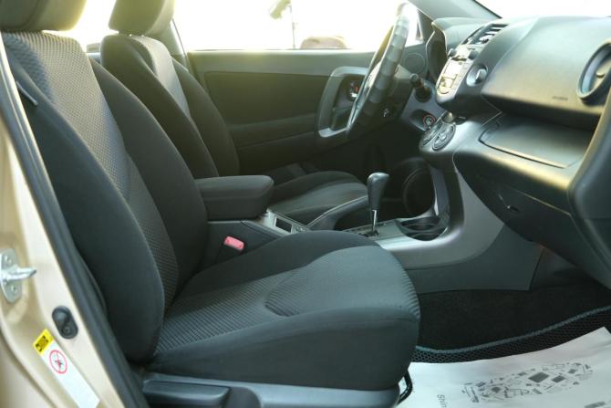 Toyota RAV4 III (XA30) с пробегом 2009 года, цена 1 359 000 рублей, 233000 км, внедорожник, Автокод Объявления