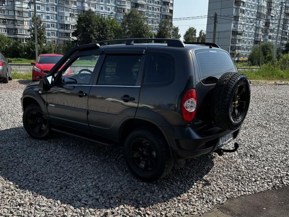 Chevrolet Niva I Рестайлинг с пробегом 2015 года, цена 565 000 рублей, 79366 км, внедорожник, Автокод Объявления